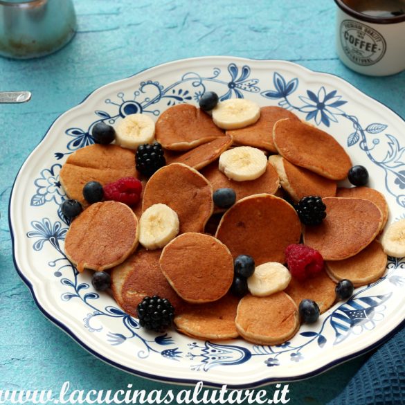 pancakes di albumi e yogurt