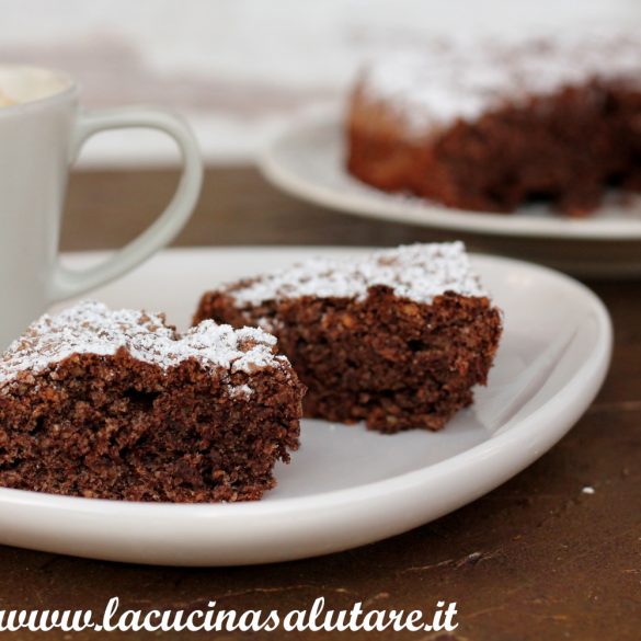 torta di cioccolato e albumi