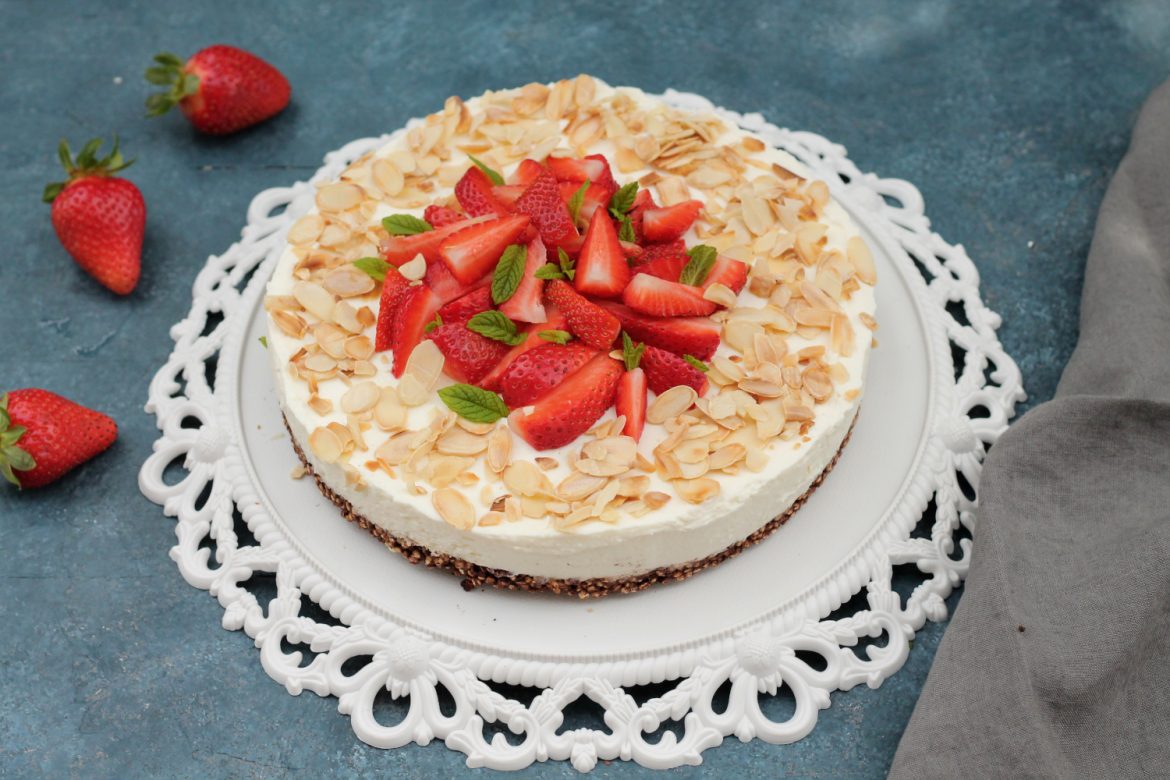 cheesecake light senza cottura cheesecake light con fragole senza cottura
