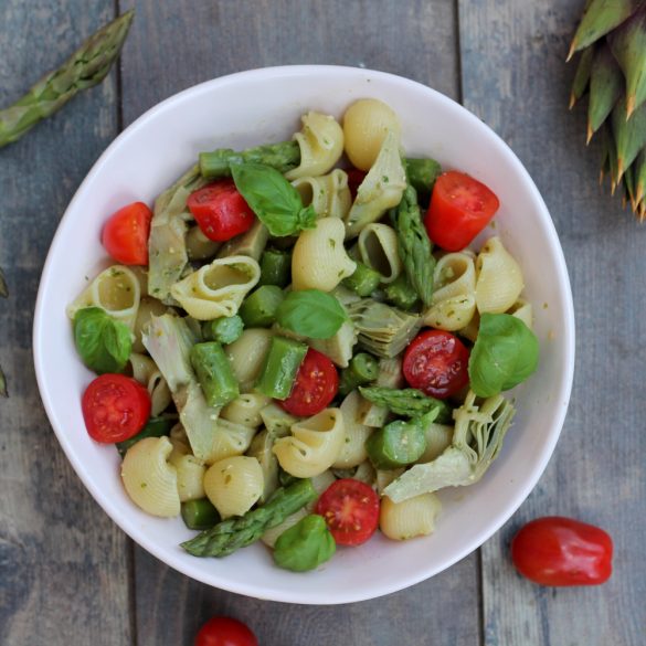 pasta con carciofi e asparagi