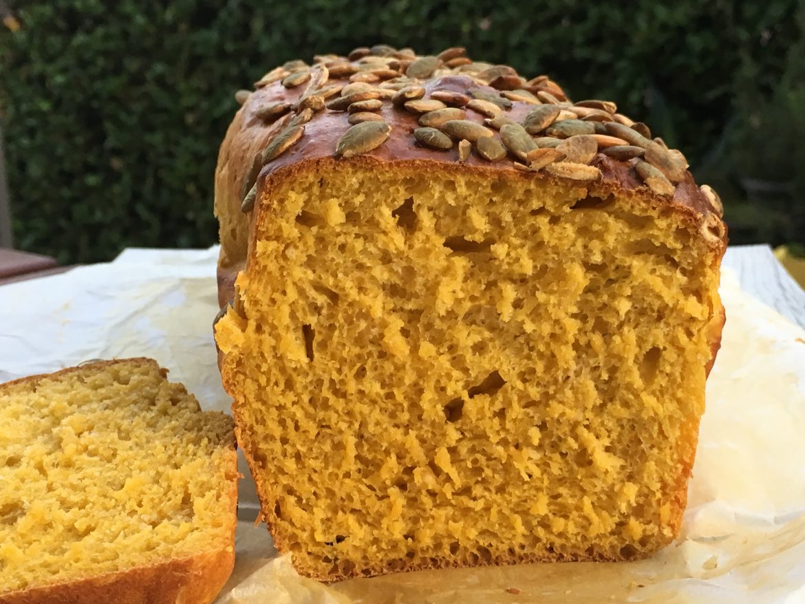 sofice e delicato pane alla zucca