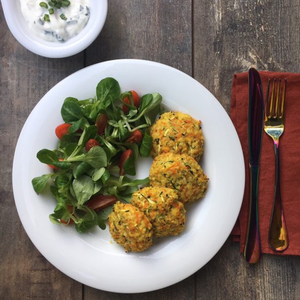 polpette di zucchine, carote e miglio al forno polpette vegetariane al forno