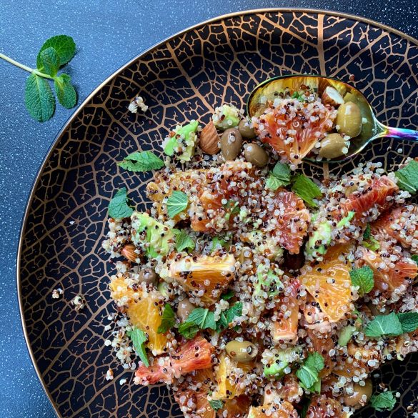 Insalata di quinoa con arancenc