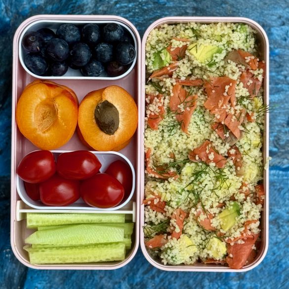 Cuscus con salmone e avocado schiscetta estiva