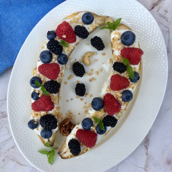 Banane con crema al cocco dolce estivo leggero
